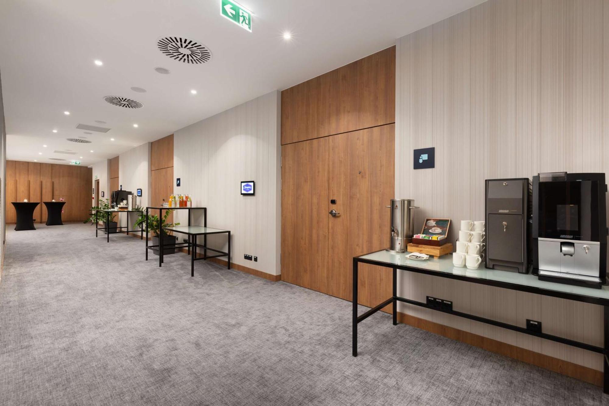 Hampton By Hilton Lodz City Center 外观 照片