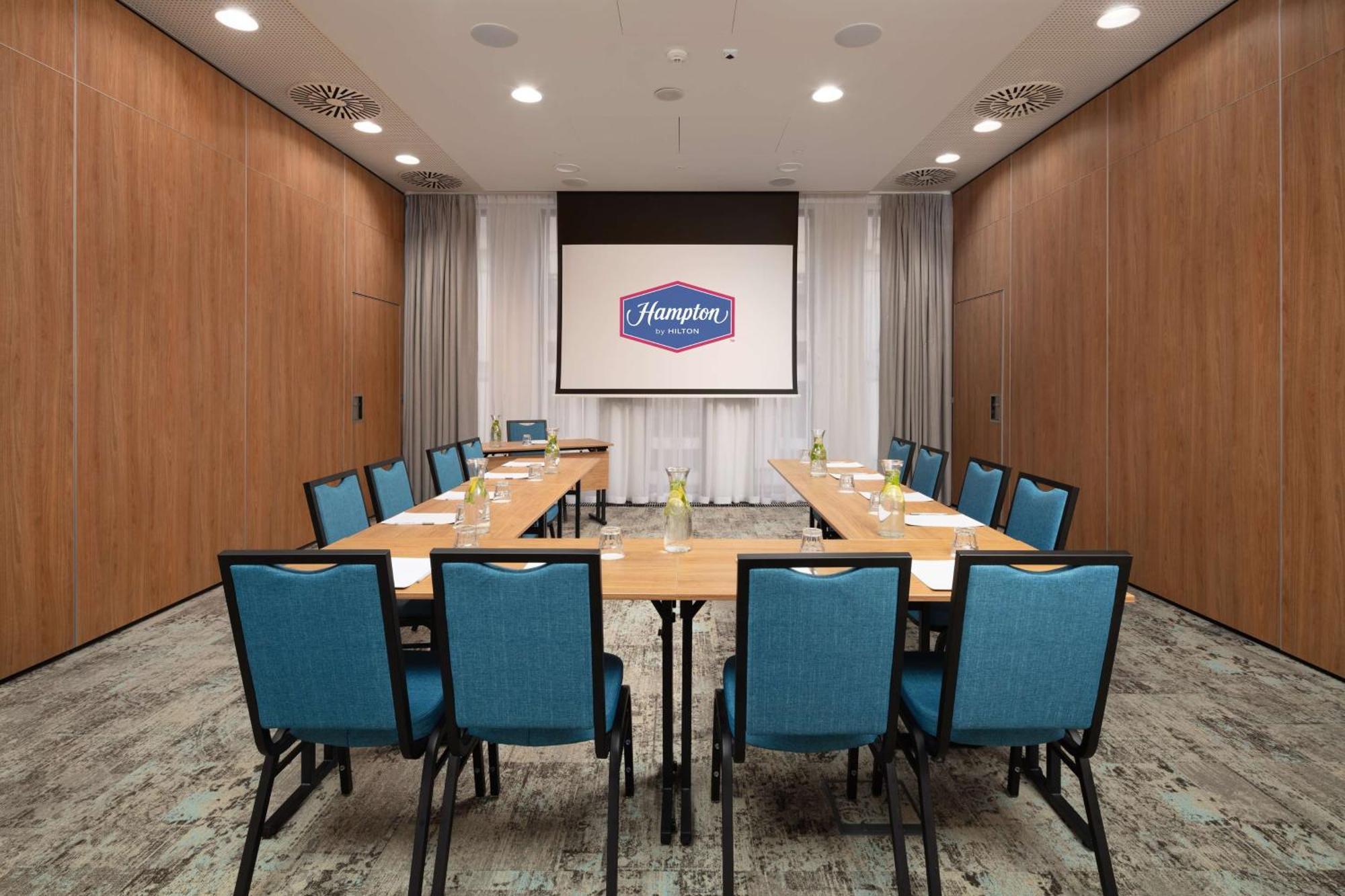 Hampton By Hilton Lodz City Center 外观 照片